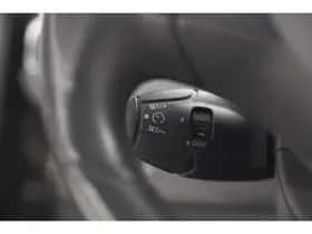 Peugeot 208 (2019) thumbnail 4