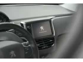 Peugeot 208 (2019) thumbnail 38