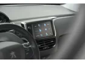 Peugeot 208 (2019) thumbnail 39