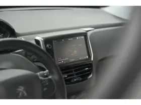 Peugeot 208 (2019) thumbnail 42