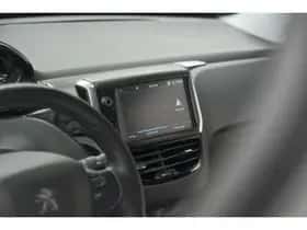 Peugeot 208 (2019) thumbnail 43