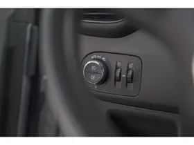 Opel Crossland (2024) thumbnail 34