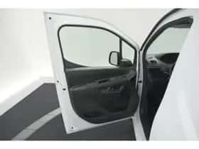 Peugeot Partner (2024) thumbnail 42