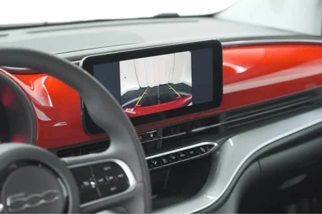Fiat 500 (2025) thumbnail 15