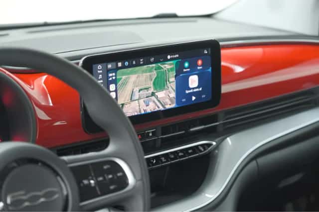 Fiat 500 (2025) thumbnail 3