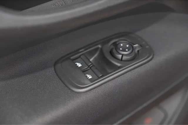 Fiat 500 (2025) thumbnail 23