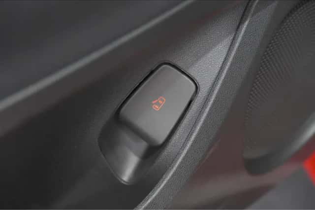 Fiat 500 (2025) thumbnail 24