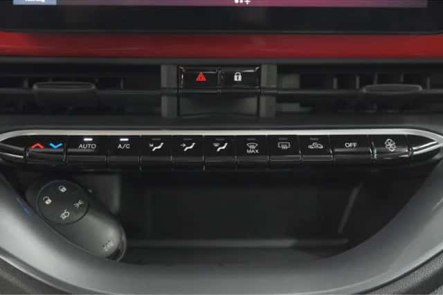 Fiat 500 (2025) thumbnail 38