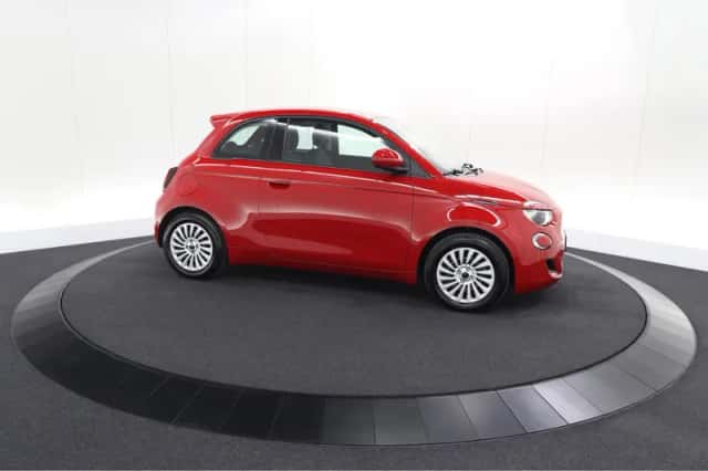 Fiat 500 (2025) thumbnail 8