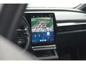 Renault Mégane E-Tech (2022) thumbnail 3