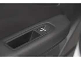 Renault Mégane E-Tech (2022) thumbnail 30