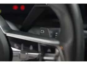 Renault Mégane E-Tech (2022) thumbnail 36