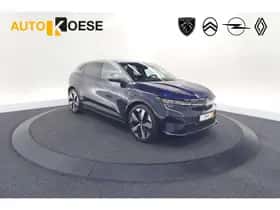 Renault Mégane E-Tech (2023) thumbnail 1