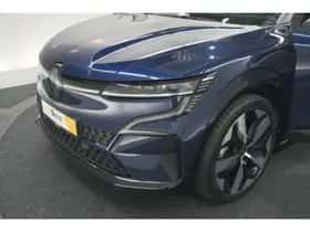 Renault Mégane E-Tech (2023) thumbnail 13
