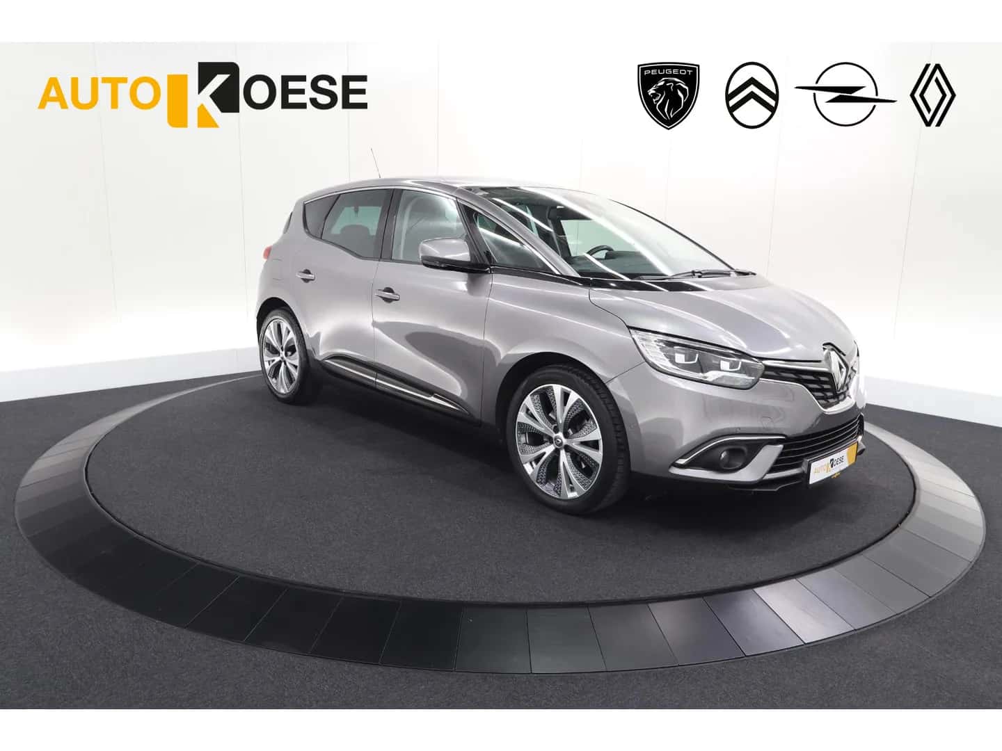 Renault Scénic (2019) — foto 1