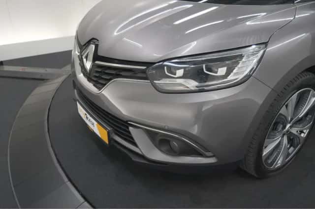 Renault Scénic (2019) thumbnail 15