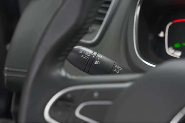 Renault Scénic (2019) thumbnail 34