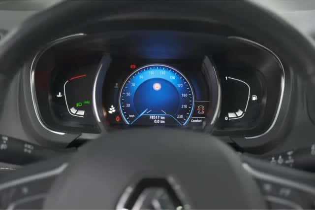 Renault Scénic (2019) thumbnail 38
