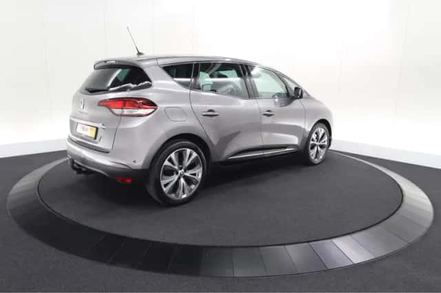 Renault Scénic (2019) thumbnail 5