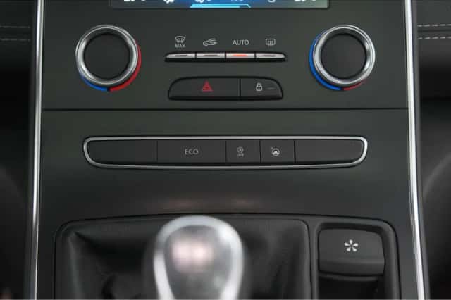 Renault Scénic (2019) thumbnail 42