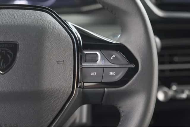 Peugeot 2008 (2025) thumbnail 32