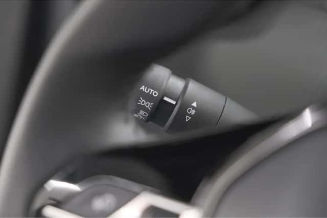 Peugeot 2008 (2025) thumbnail 33
