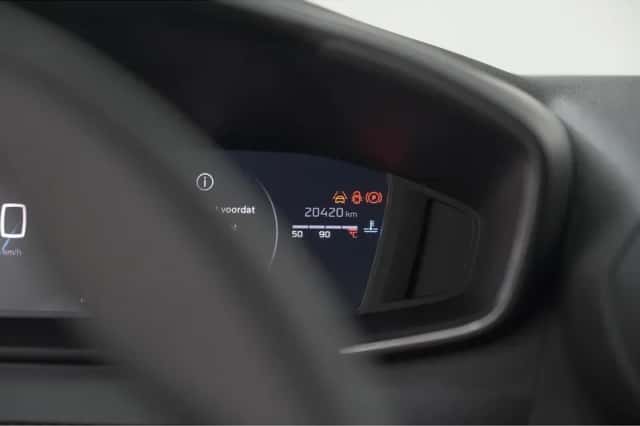 Peugeot 2008 (2025) thumbnail 38