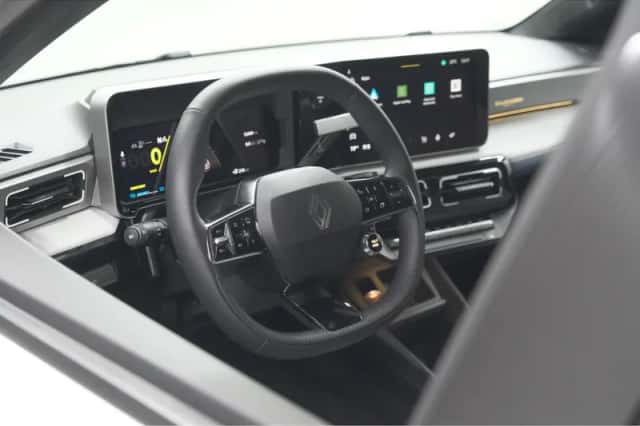 Renault 5 (2025) thumbnail 2