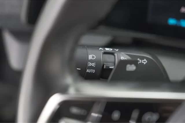Renault Mégane E-Tech (2023) thumbnail 34