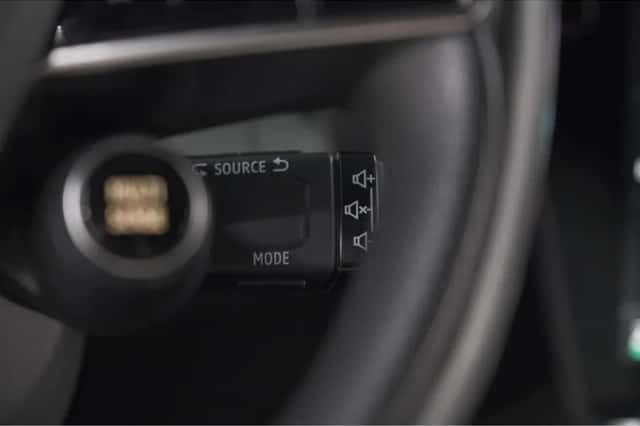 Renault Mégane E-Tech (2023) thumbnail 38