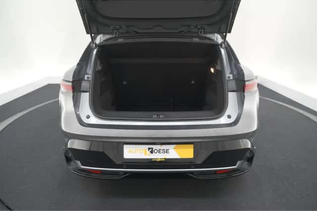 Renault Mégane E-Tech (2023) thumbnail 55