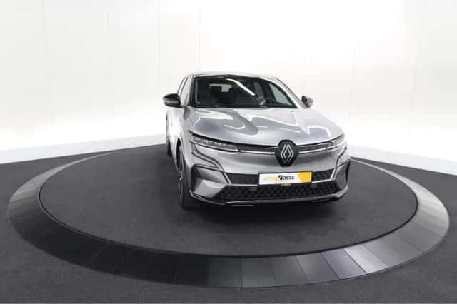 Renault Mégane E-Tech (2023) thumbnail 64