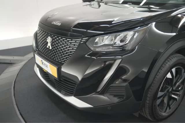 Peugeot 2008 (2020) thumbnail 15
