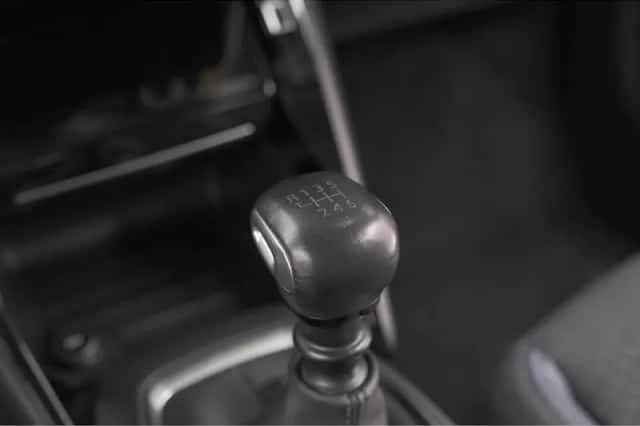 Peugeot 2008 (2020) thumbnail 35