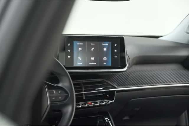 Peugeot 2008 (2020) thumbnail 39