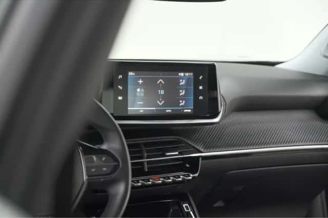 Peugeot 2008 (2020) thumbnail 44