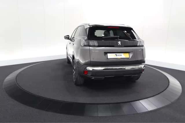 Peugeot 3008 (2023) thumbnail 11