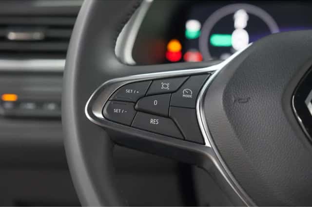 Renault Captur (2025) thumbnail 29