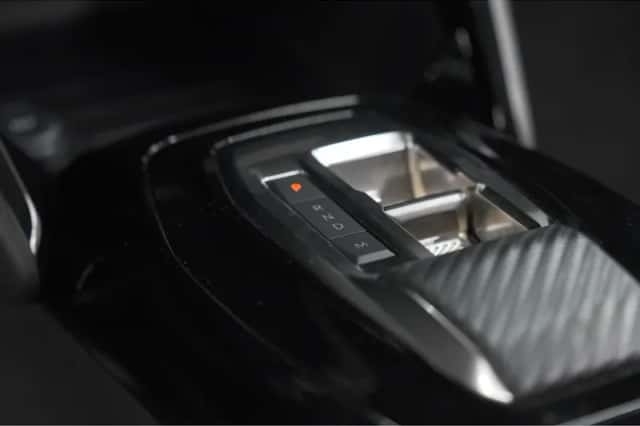 Peugeot 208 (2025) thumbnail 37