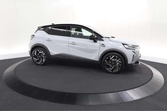 Renault Captur (2025) thumbnail 8