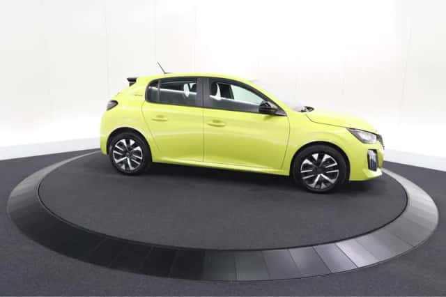 Peugeot 208 (2025) thumbnail 8