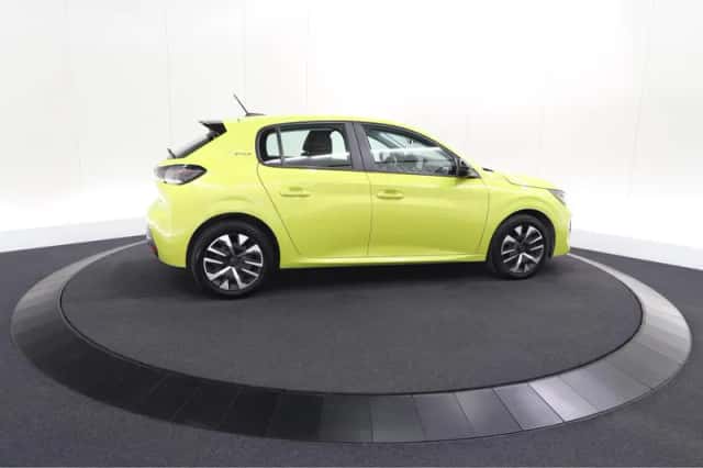 Peugeot 208 (2025) thumbnail 9