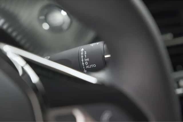 Peugeot 208 (2024) thumbnail 32