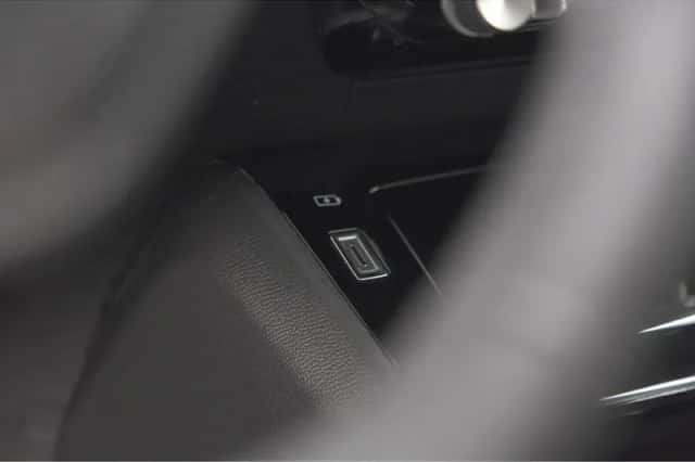 Peugeot 208 (2024) thumbnail 39