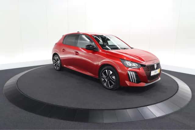 Peugeot 208 (2024) thumbnail 7