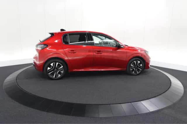 Peugeot 208 (2024) thumbnail 9