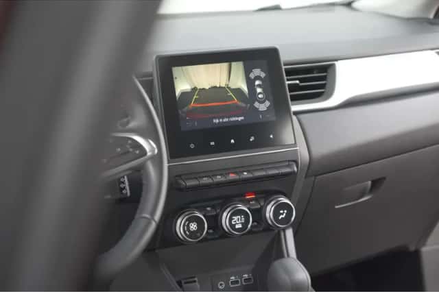 Renault Captur (2024) thumbnail 14