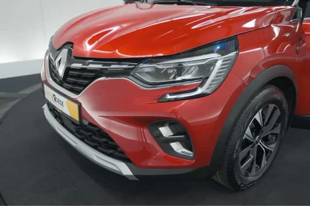 Renault Captur (2024) thumbnail 15