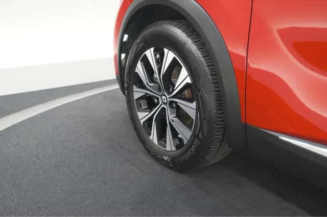 Renault Captur (2024) thumbnail 18