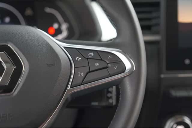 Renault Captur (2024) thumbnail 30